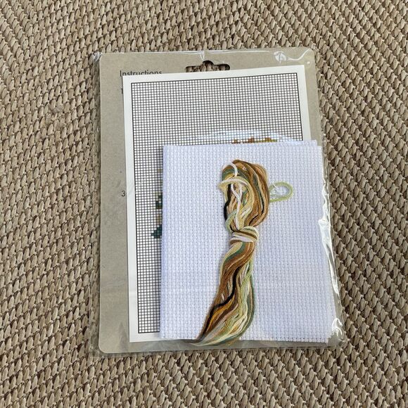 Crafters Square Counted Cross Stitch Kit Picture Purrfect Cat Kitten - Picture 2 of 2